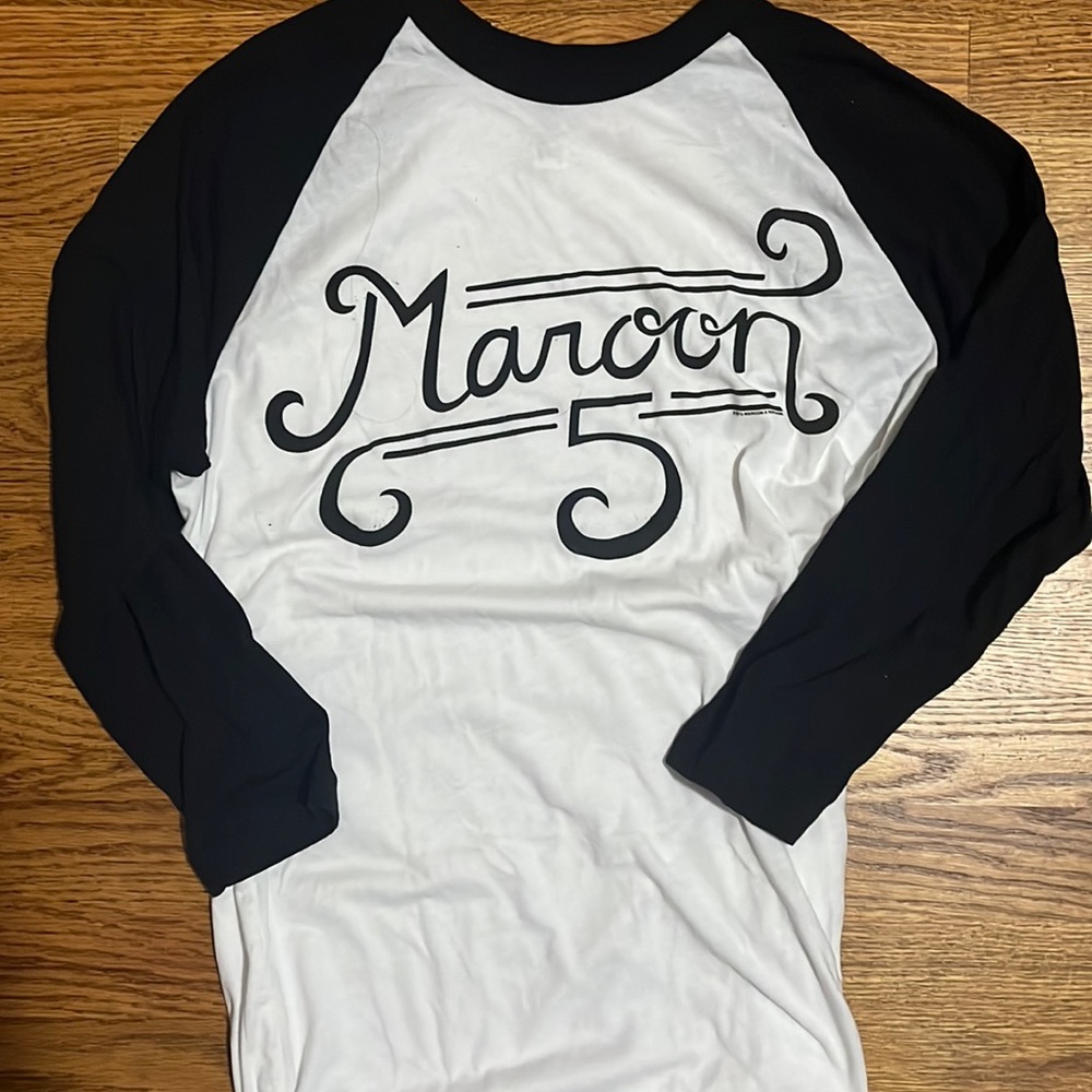 Maroon 5 Concert T-shirt